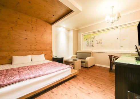 1000m2 1 slaapkamer, 1 privé badkamer Appartement in Uichang-gu Changwon Buitenkant foto